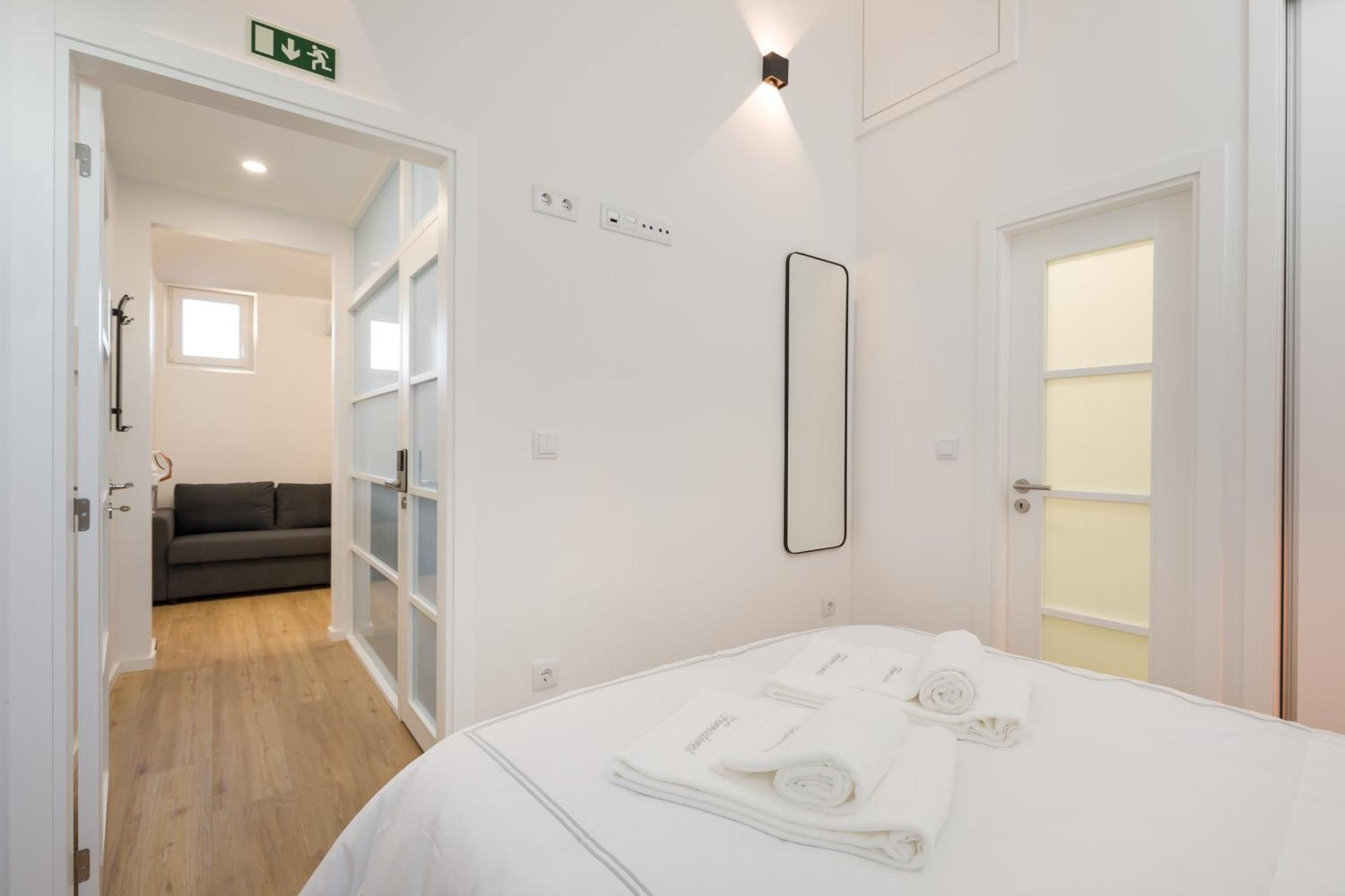 Clerigos Apartments Porto - Premium Экстерьер фото